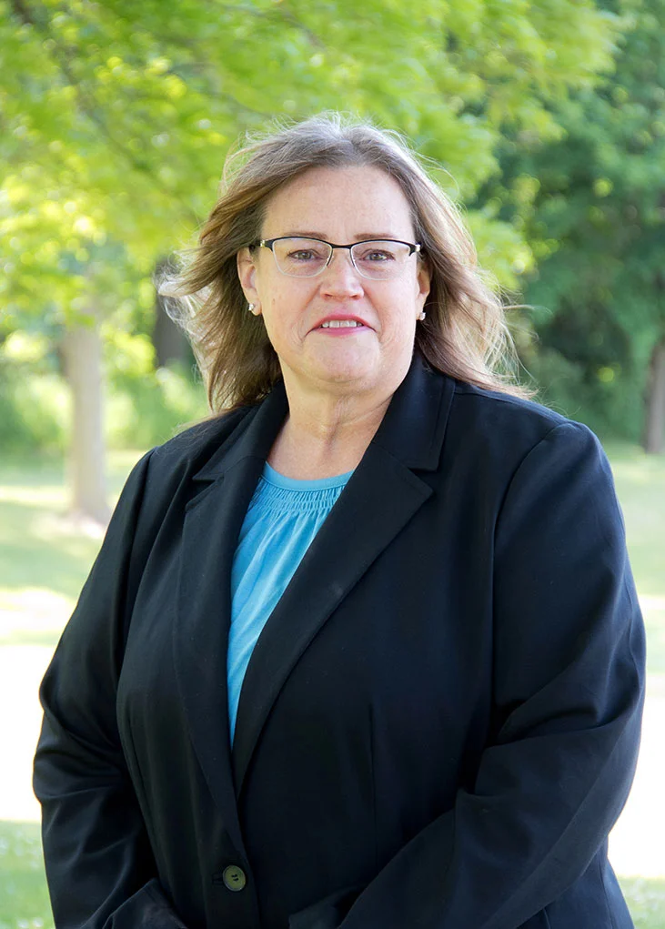 lois-full lois-full